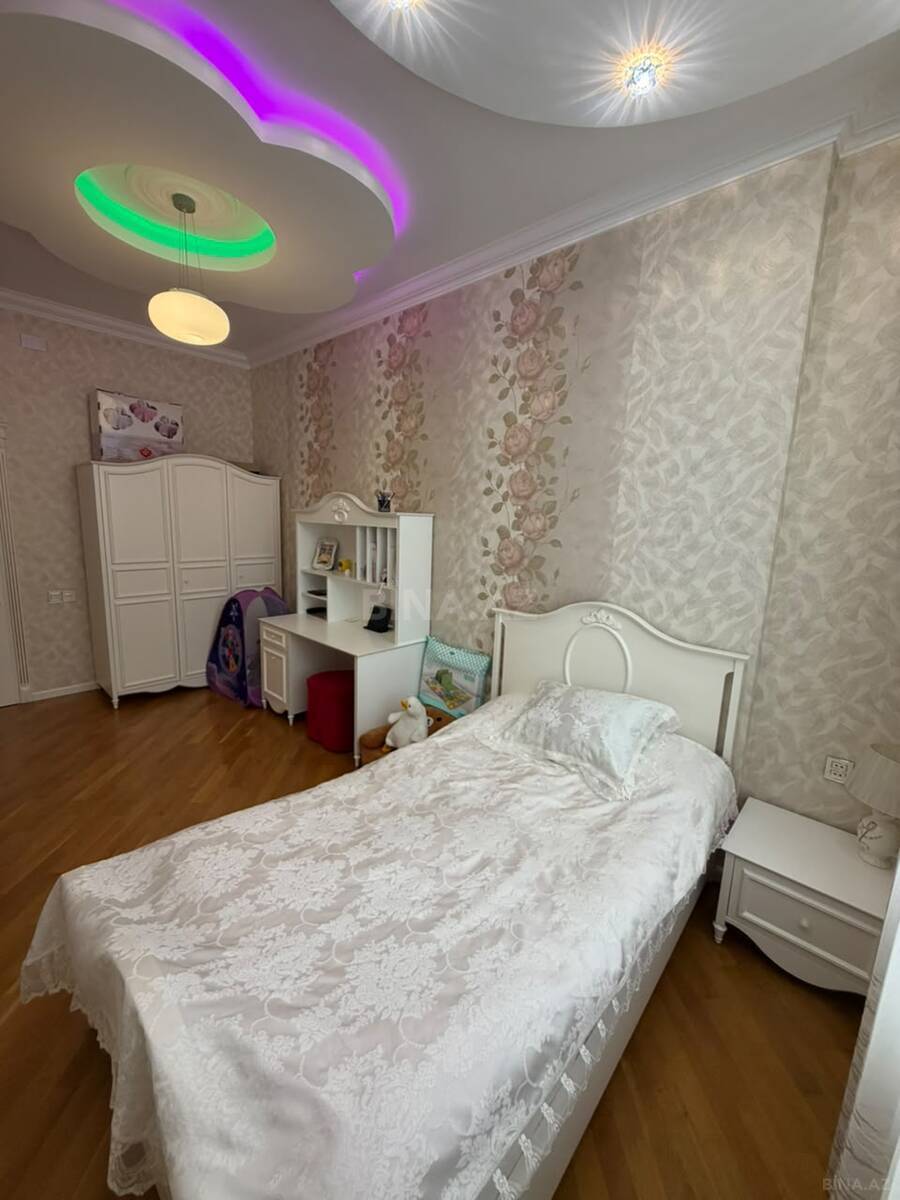3 otaqlı Yeni tikili, Memar Əcəmi m., Bakı
