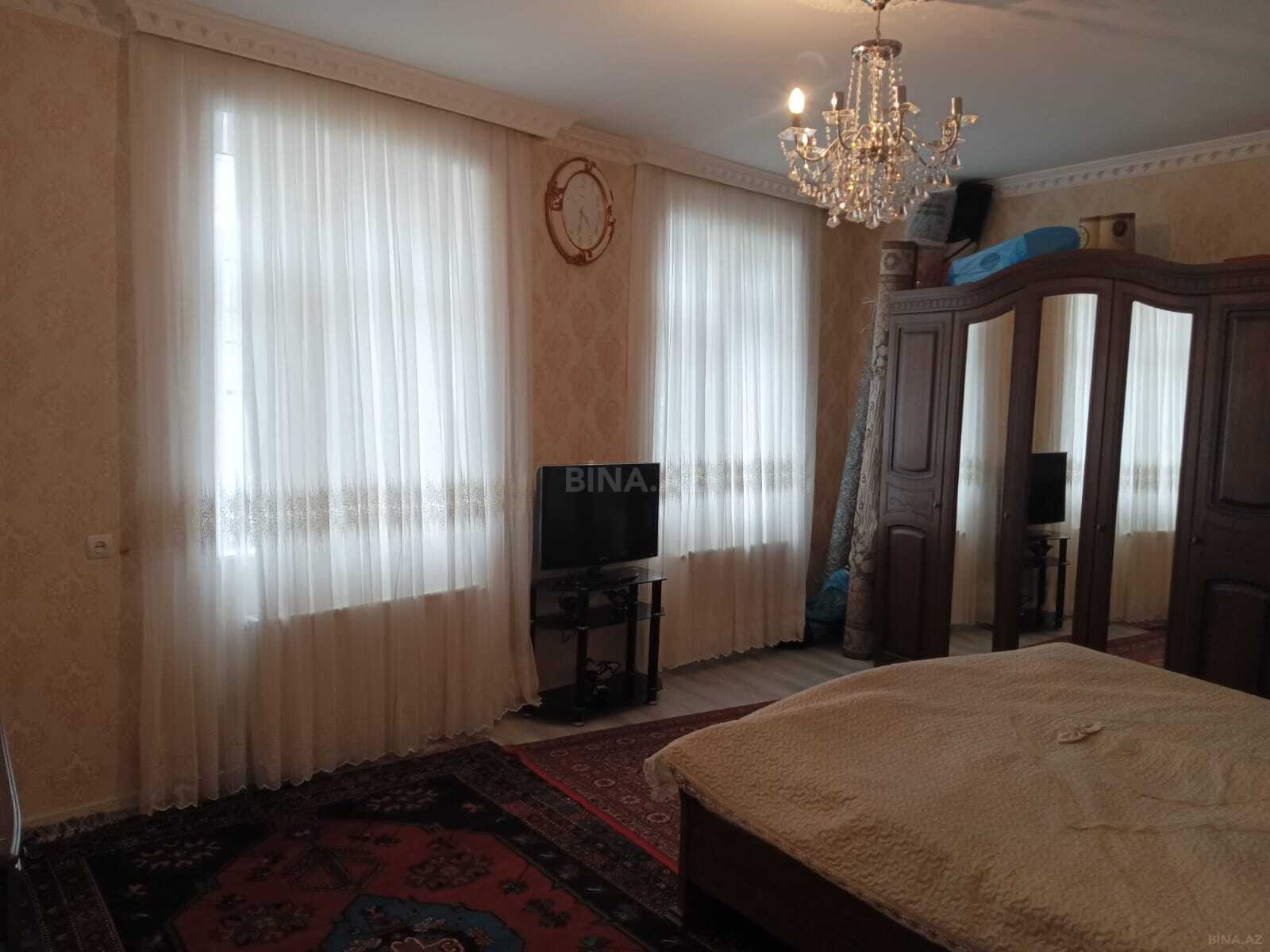 4 otaqlı Həyət evi/Bağ evi, İnşaatçılar m., Bakı