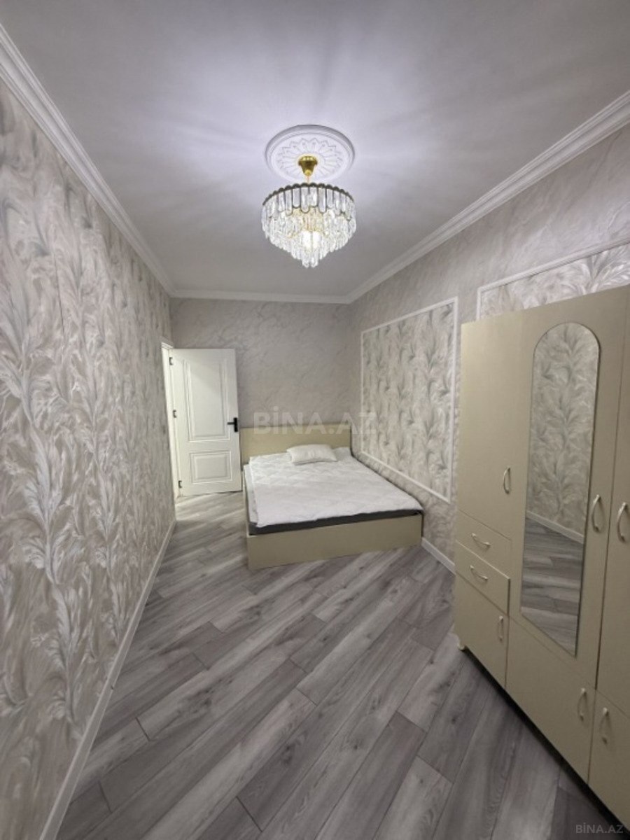 2 otaqlı Köhnə tikili, Memar Əcəmi m., Bakı