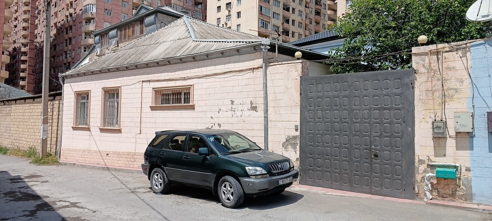 4 otaqlı Həyət evi/Bağ evi, İnşaatçılar m., Bakı
