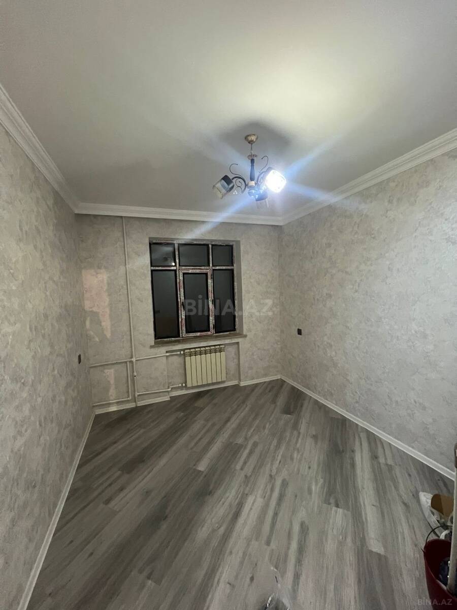 3 otaqlı Köhnə tikili, Qaraçuxur q., Bakı