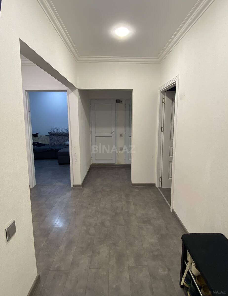3 otaqlı Köhnə tikili, Yeni Günəşli q., Bakı