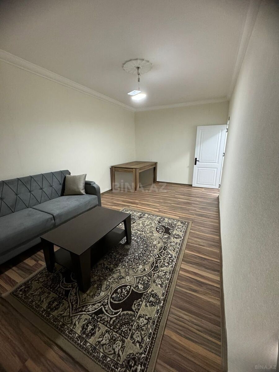 2 otaqlı Köhnə tikili, Xalqlar Dostluğu m., Bakı
