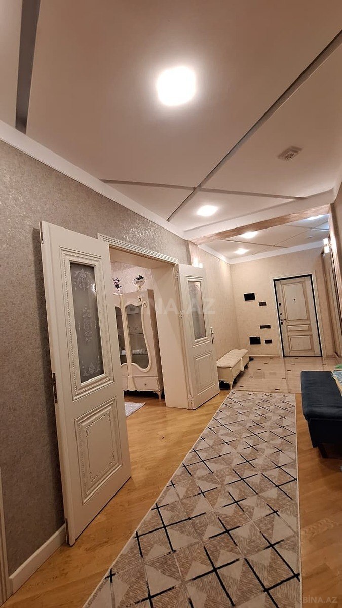 4 otaqlı Yeni tikili, Qara Qarayev m., Bakı