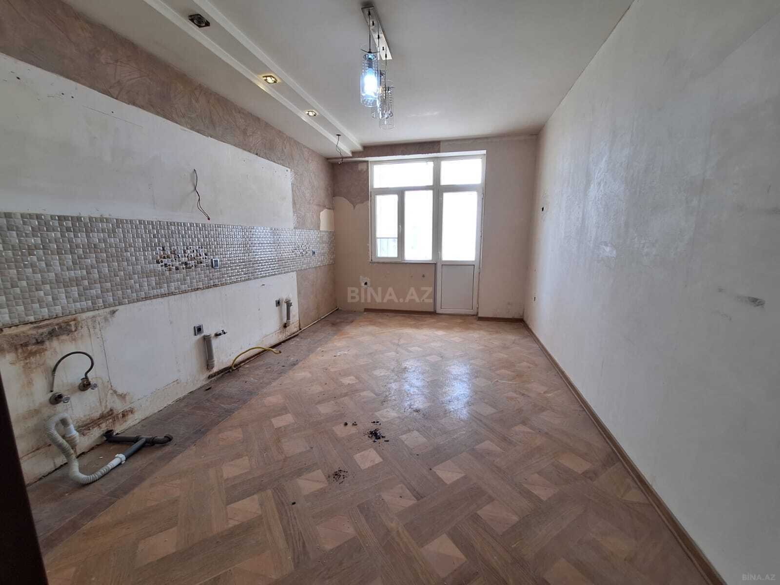 3 otaqlı Yeni tikili, Elmlər Akademiyası m., Bakı