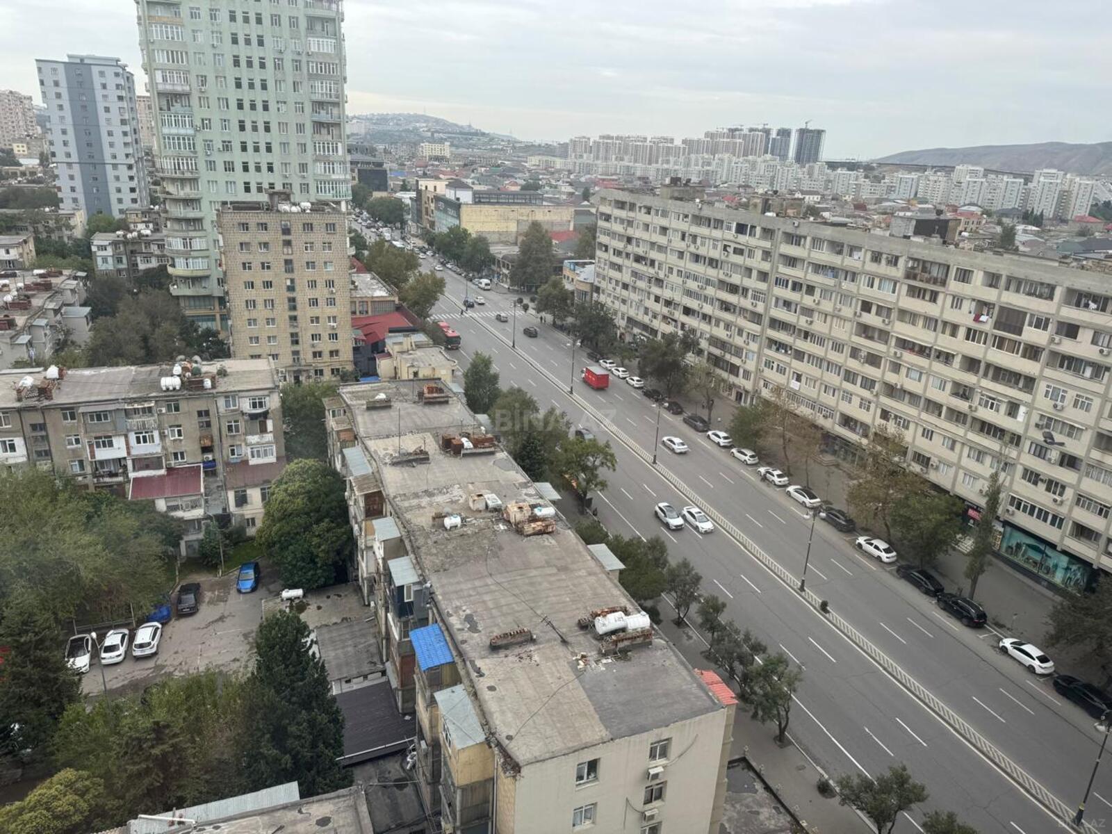 3 otaqlı Yeni tikili, İnşaatçılar m., Bakı