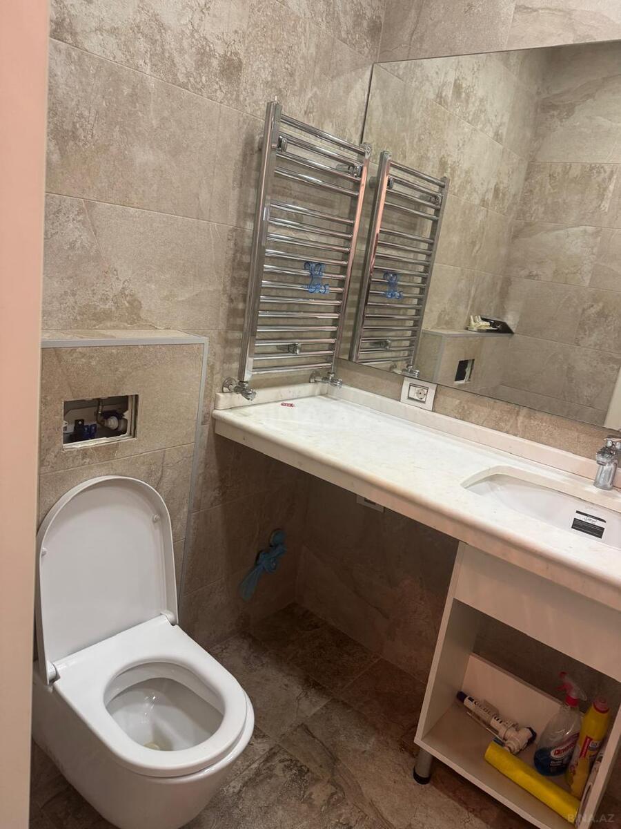 3 otaqlı Yeni tikili, İnşaatçılar m., Bakı