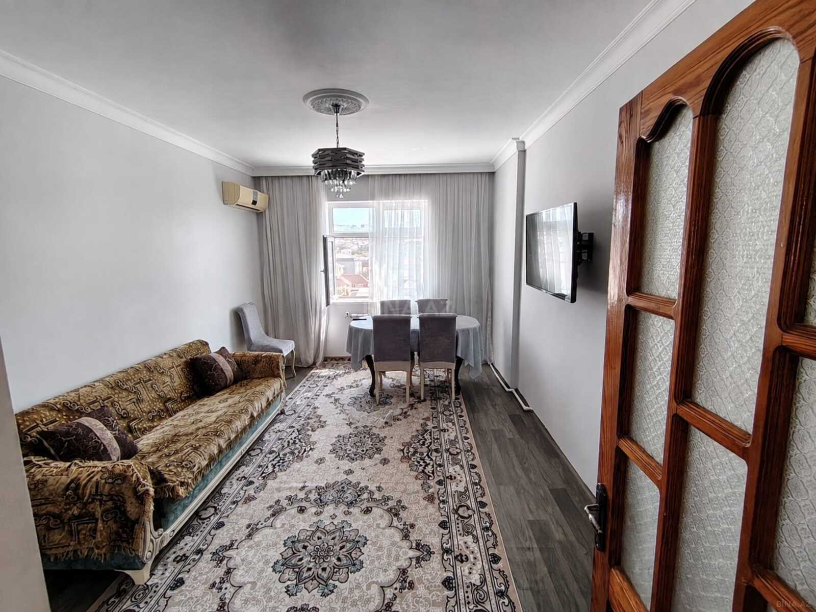 5 otaqlı Köhnə tikili, Binəqədi r., Bakı