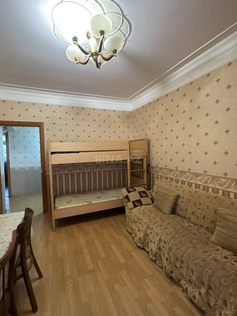 5 otaqlı Köhnə tikili, Xətai r., Bakı
