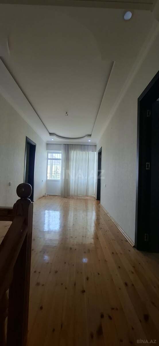 6 otaqlı Həyət evi/Bağ evi, Xırdalan