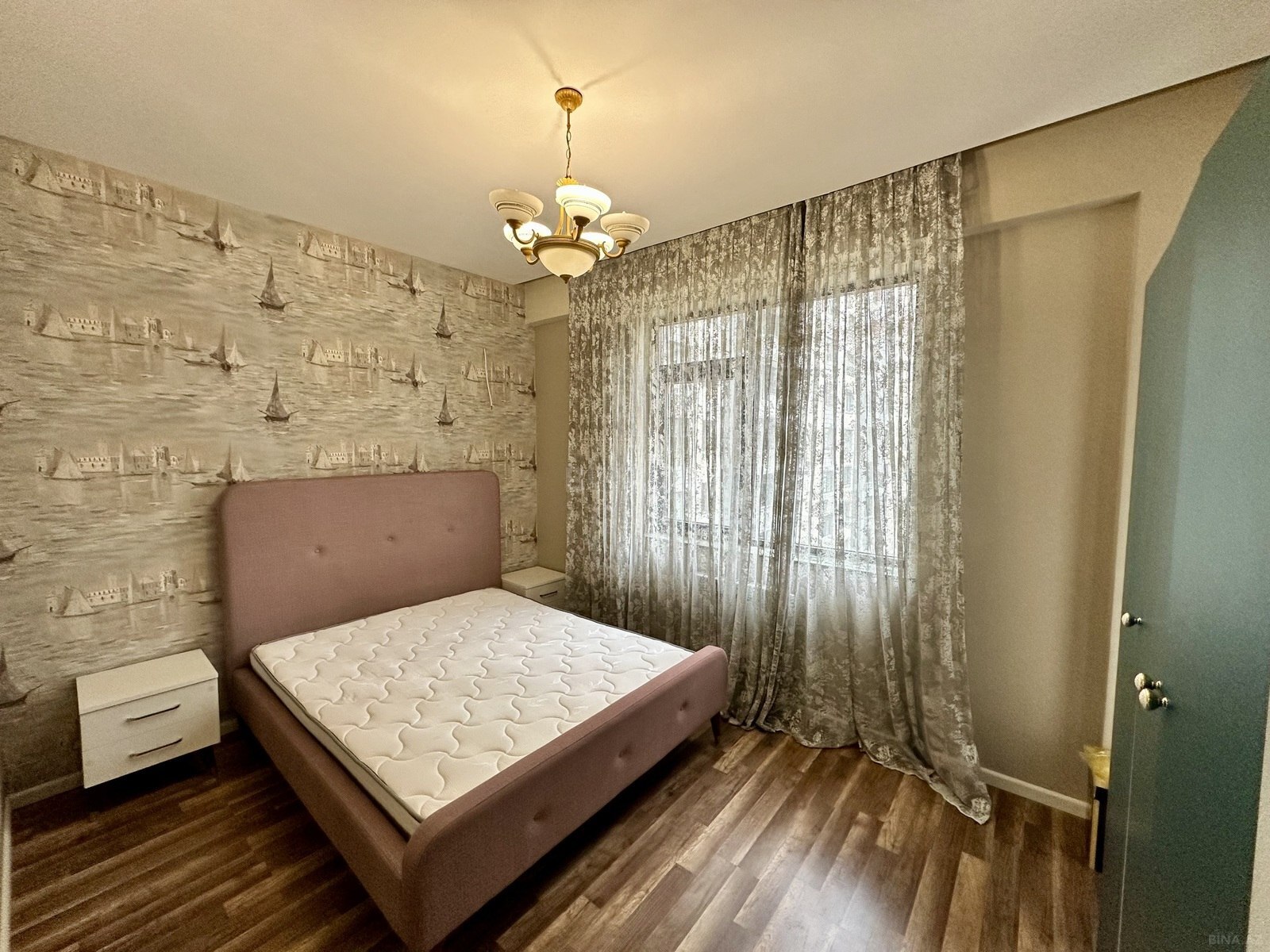 2 otaqlı Yeni tikili, 8 Noyabr m., Bakı