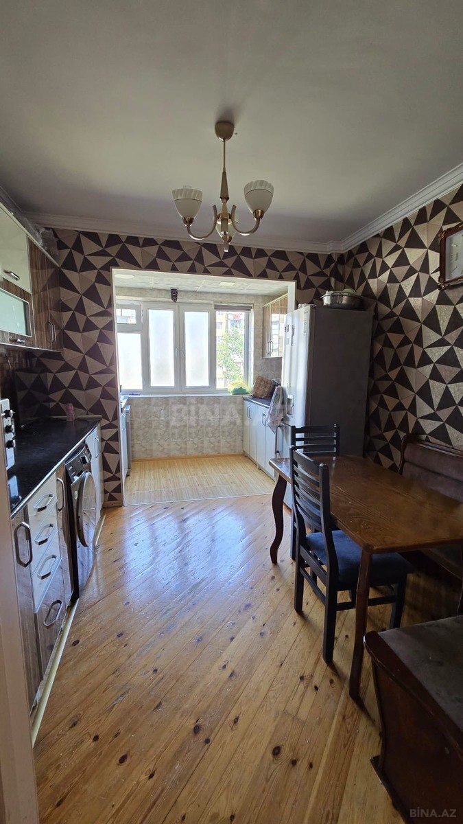 4 otaqlı Köhnə tikili, Xətai r., Bakı