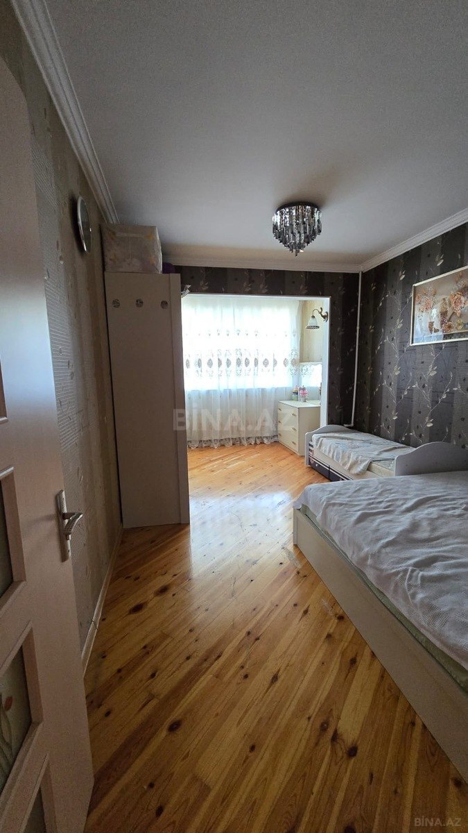 4 otaqlı Köhnə tikili, Xətai r., Bakı
