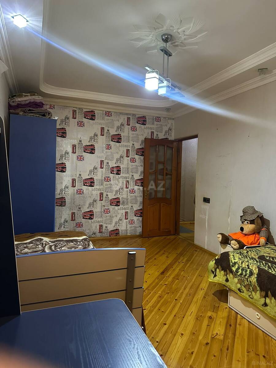 4 otaqlı Köhnə tikili, İnşaatçılar m., Bakı
