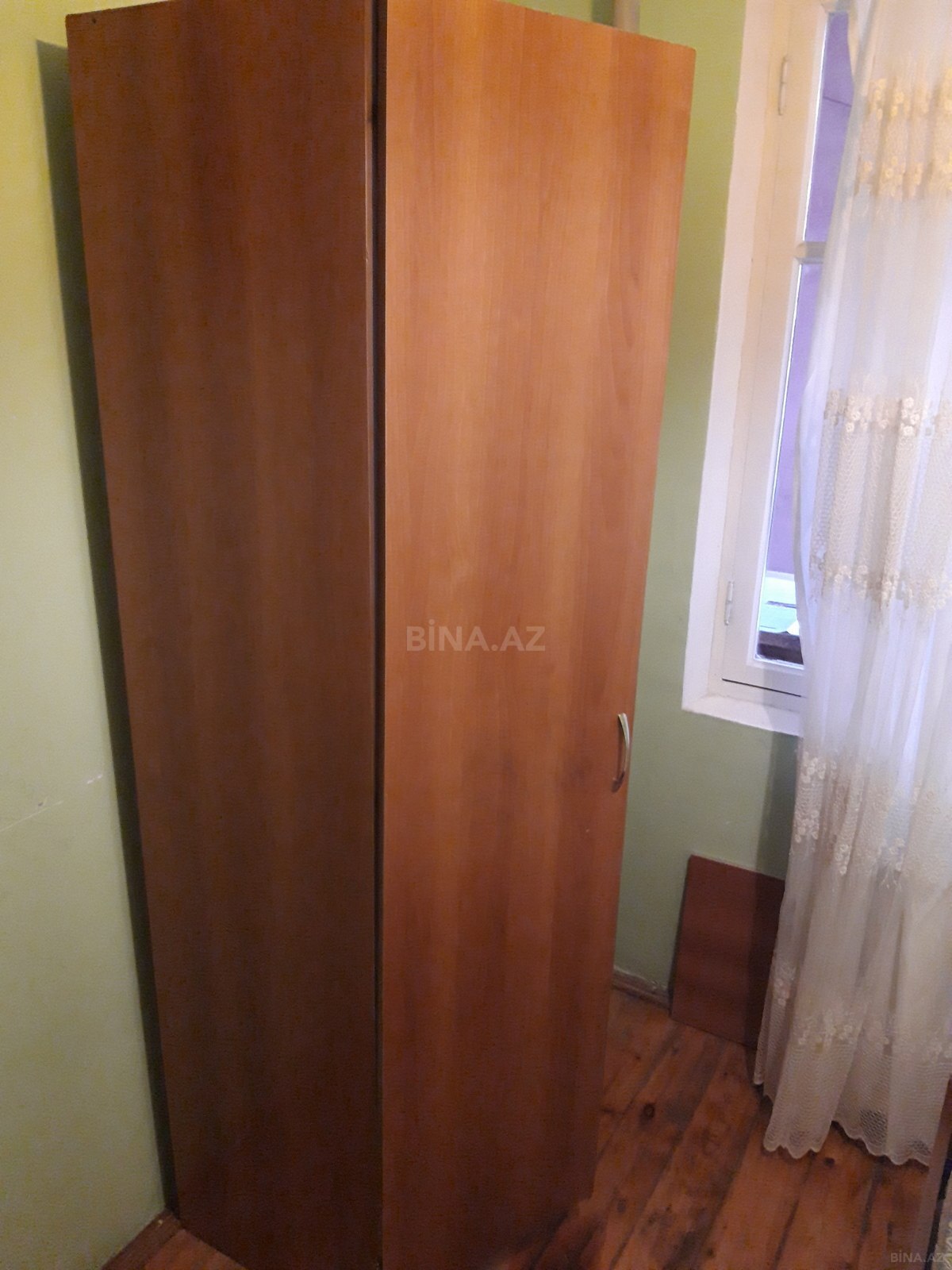 2 otaqlı Köhnə tikili, Şah İsmayıl Xətai m., Bakı