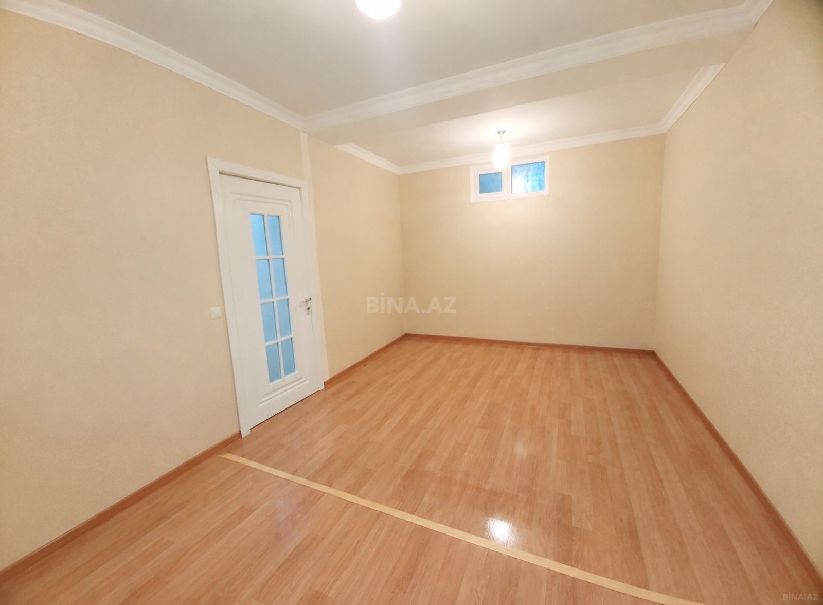 2 otaqlı Yeni tikili, Şah İsmayıl Xətai m., Bakı
