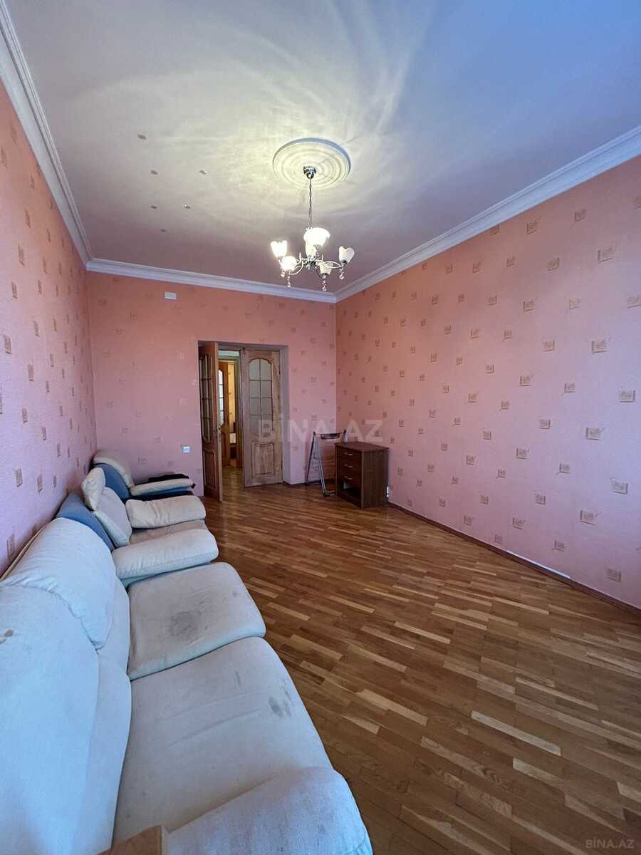 3 otaqlı Köhnə tikili, Sahil m., Bakı