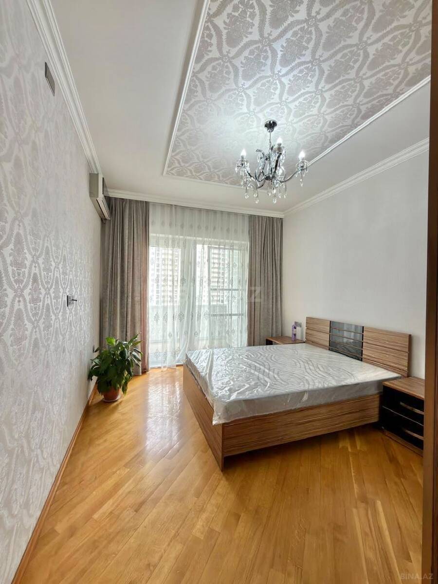 3 otaqlı Köhnə tikili, Həzi Aslanov m., Bakı