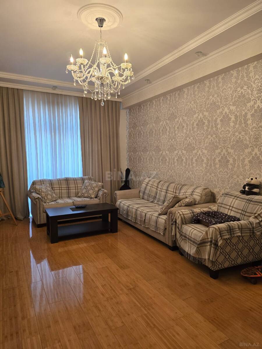 3 otaqlı Yeni tikili, Qara Qarayev m., Bakı