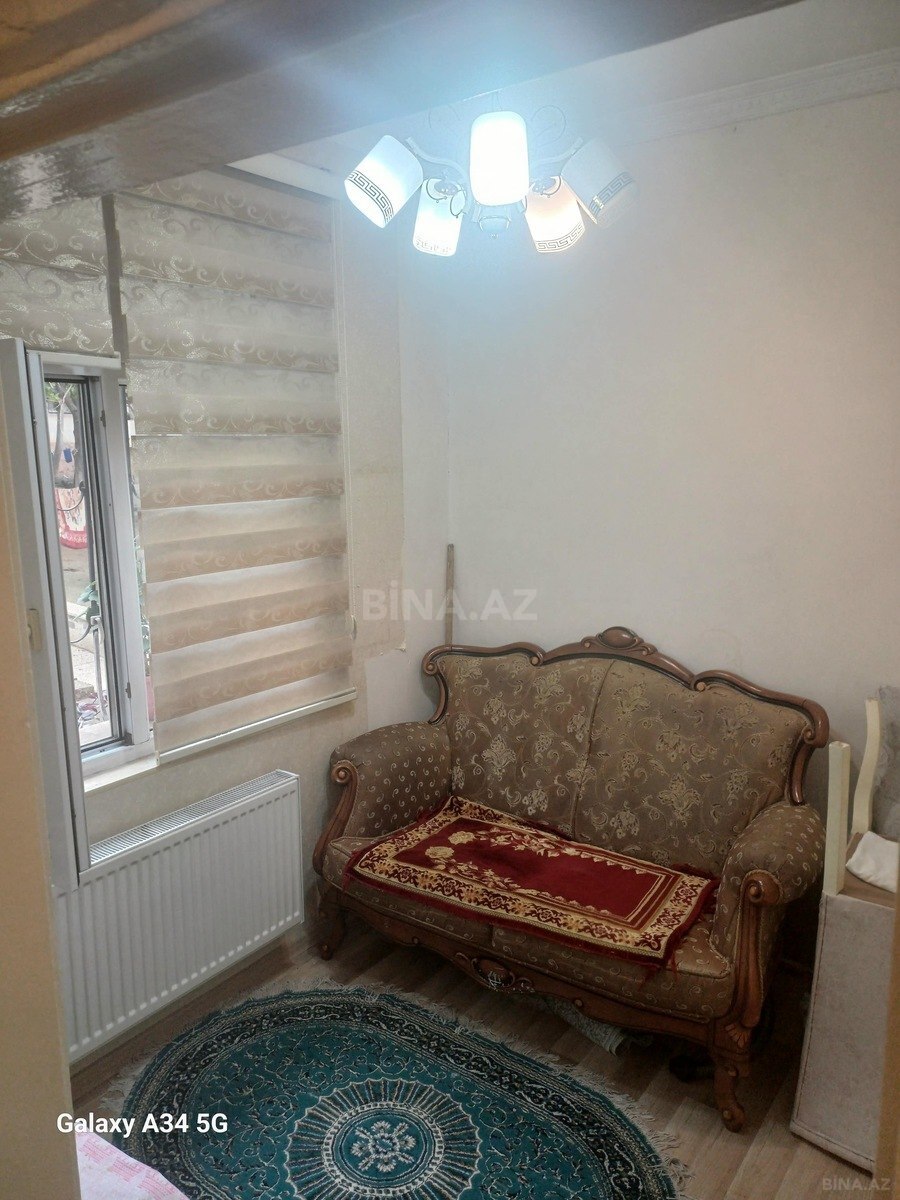 3 otaqlı Köhnə tikili, 20 Yanvar m., Bakı