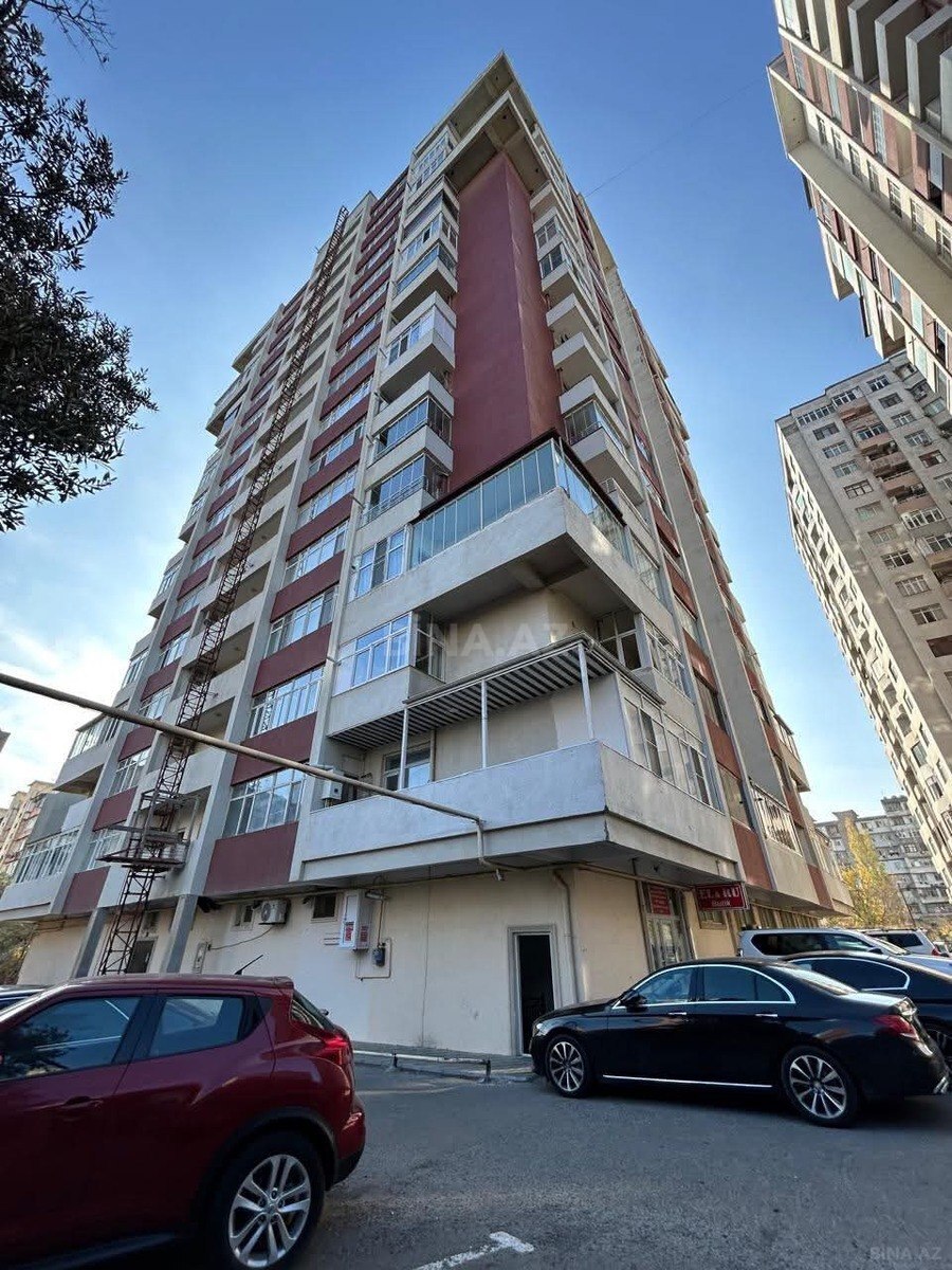 3 otaqlı Yeni tikili, Memar Əcəmi m., Bakı