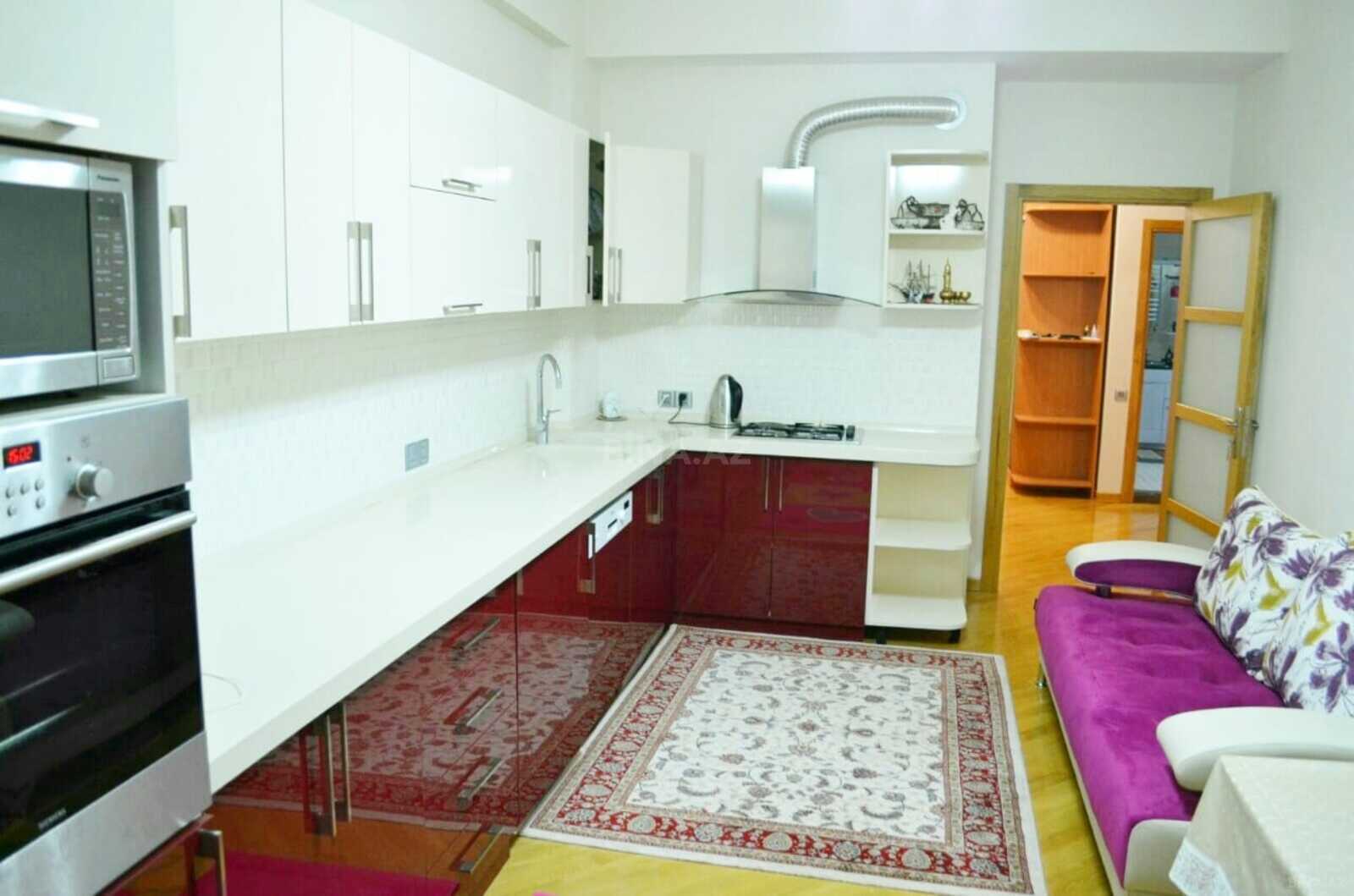 2 otaqlı Yeni tikili, Nizami m., Bakı
