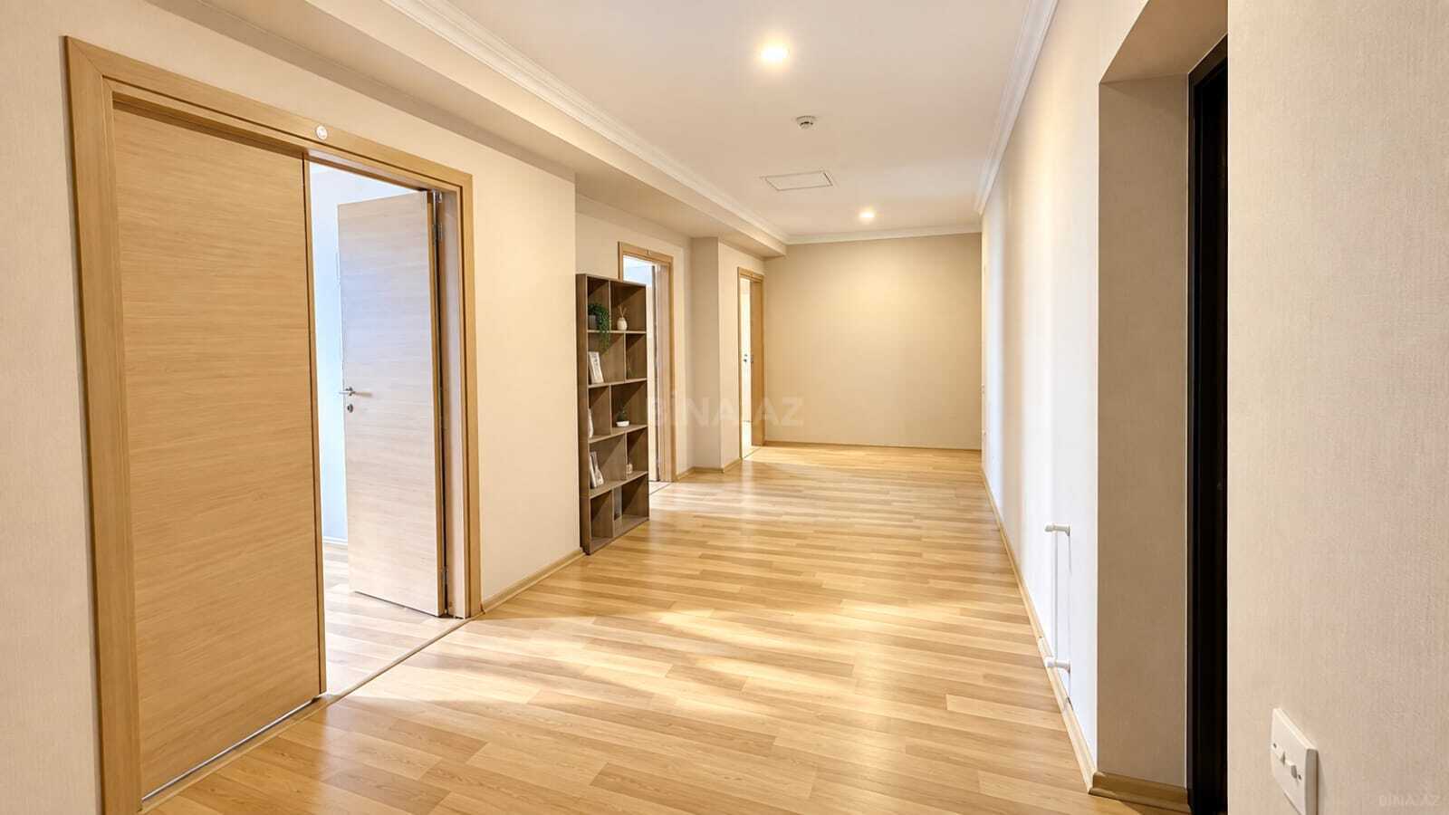 2 otaqlı Yeni tikili, Koroğlu m., Bakı