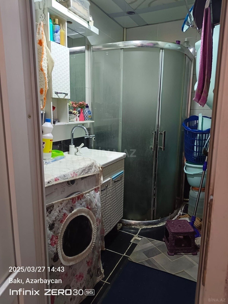 2 otaqlı Köhnə tikili, Massiv D q., Bakı