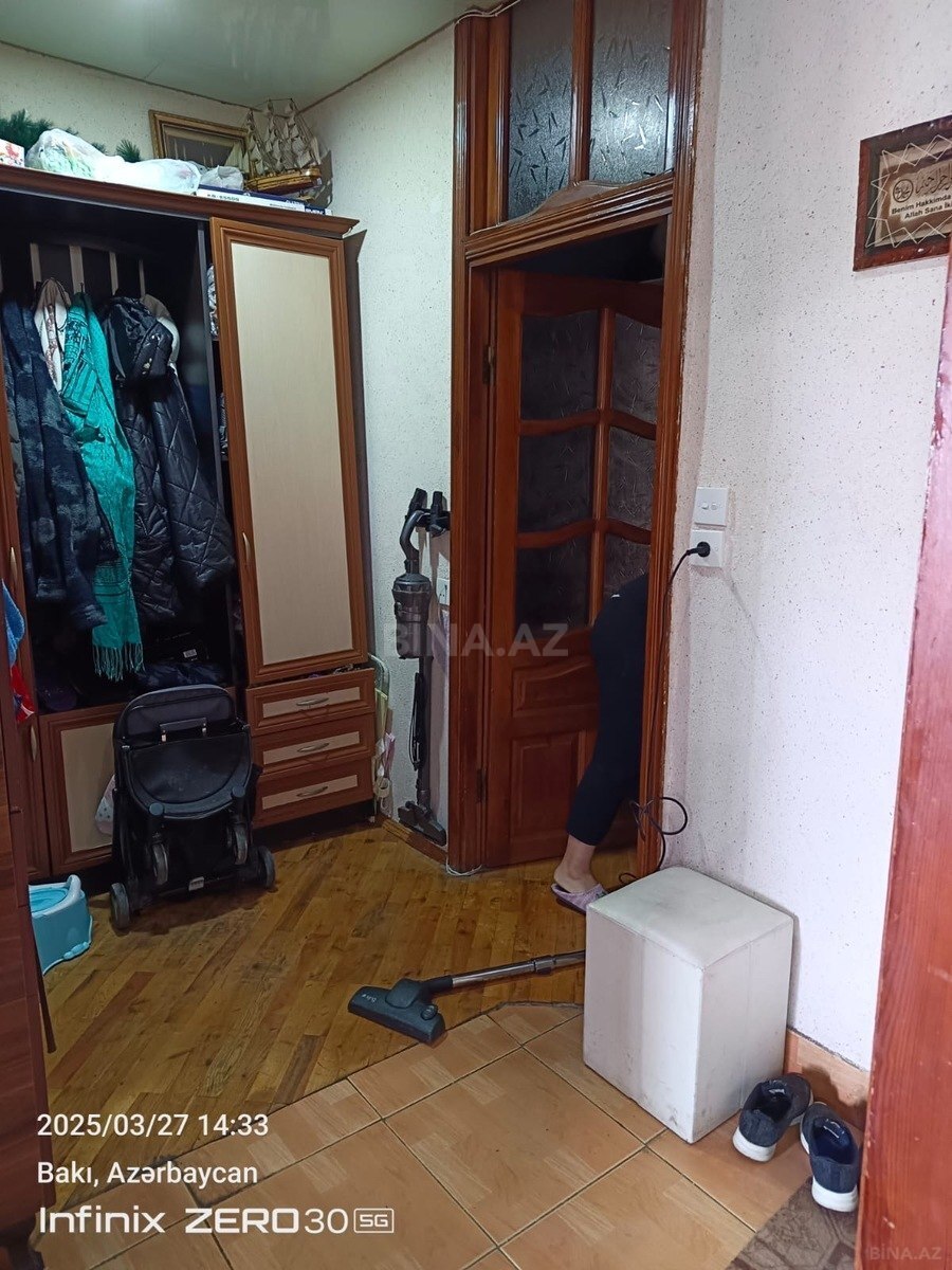 2 otaqlı Köhnə tikili, Massiv D q., Bakı