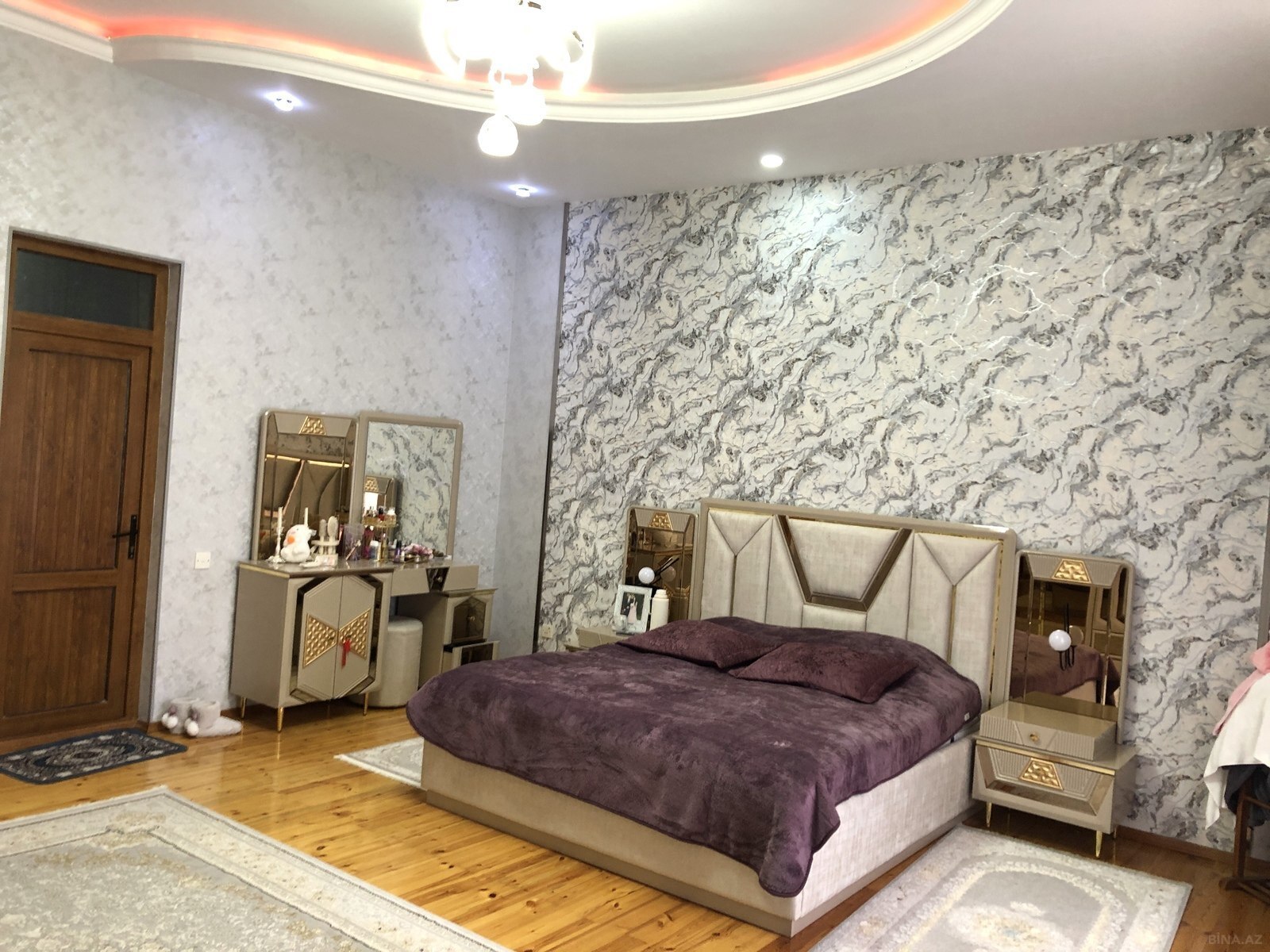 10 otaqlı Həyət evi/Bağ evi, Qara Qarayev m., Bakı