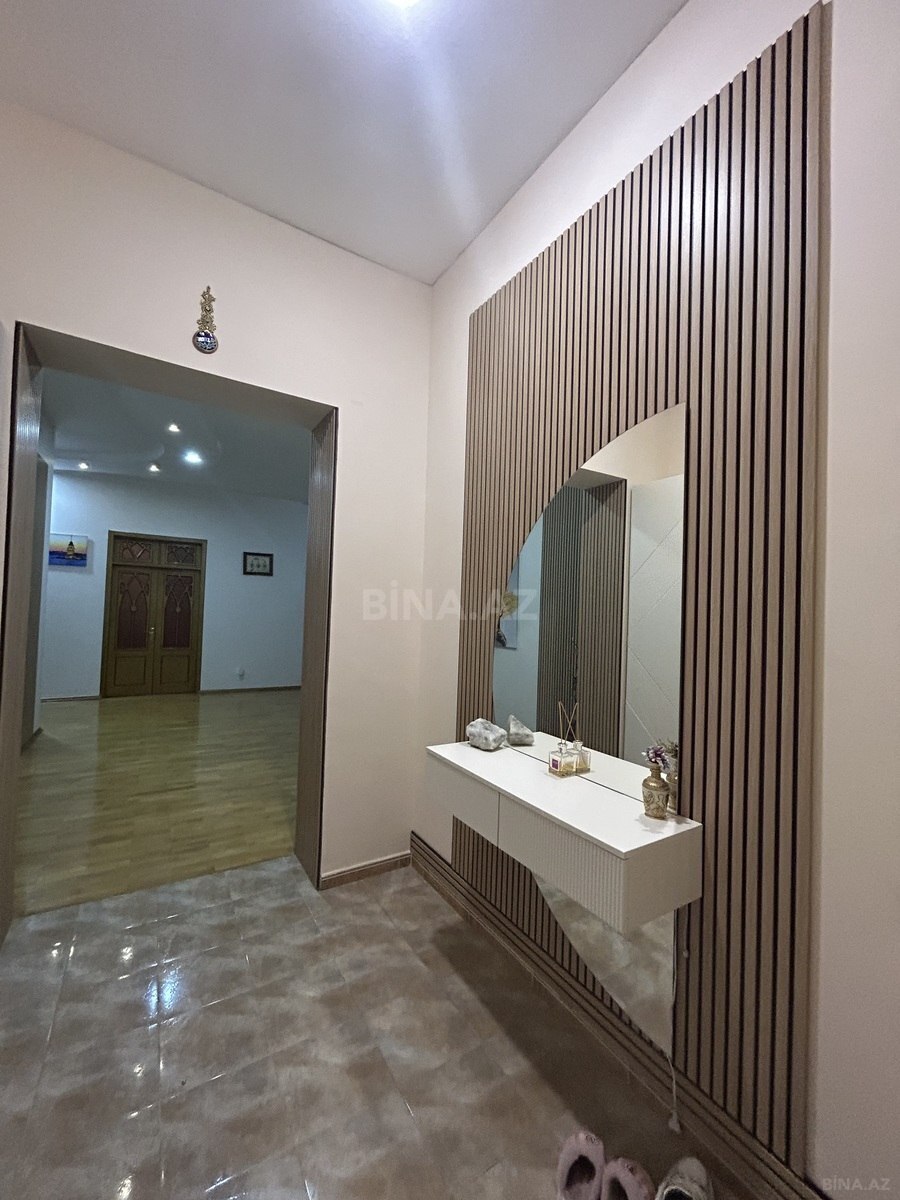 10 otaqlı Həyət evi/Bağ evi, Qara Qarayev m., Bakı