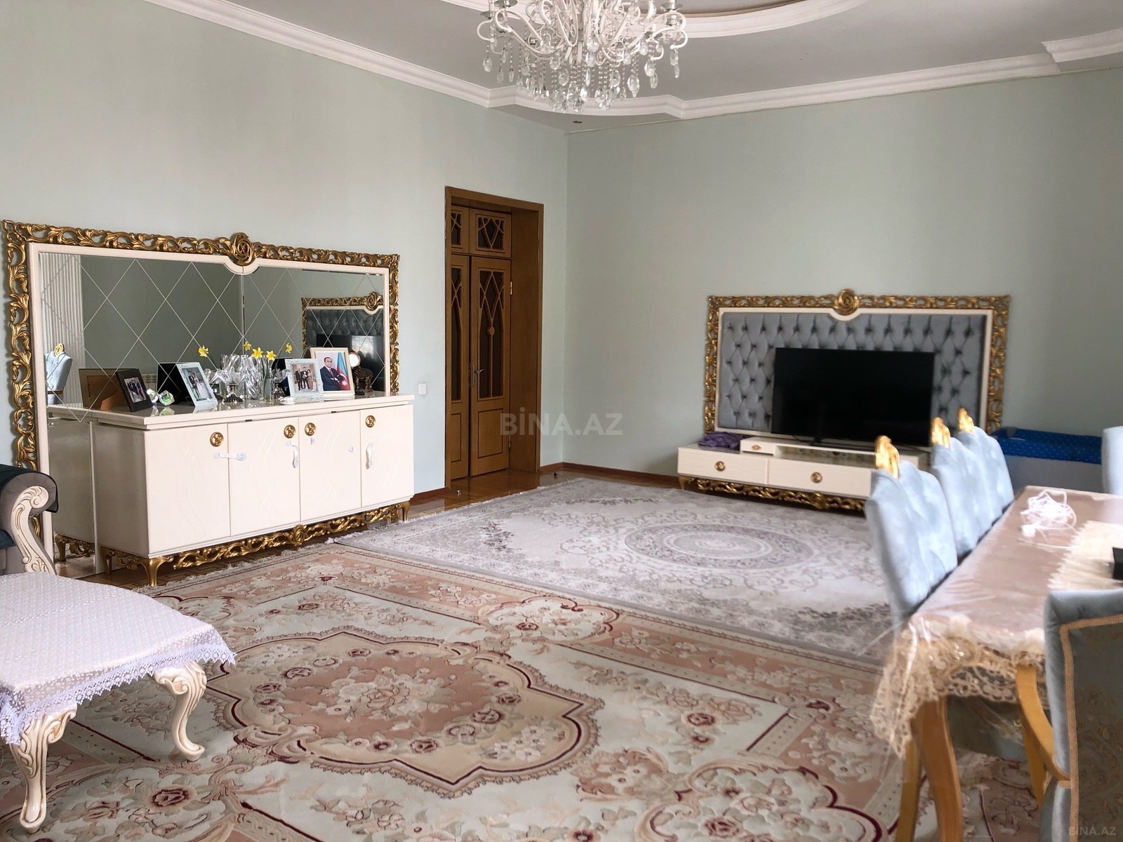 10 otaqlı Həyət evi/Bağ evi, Qara Qarayev m., Bakı