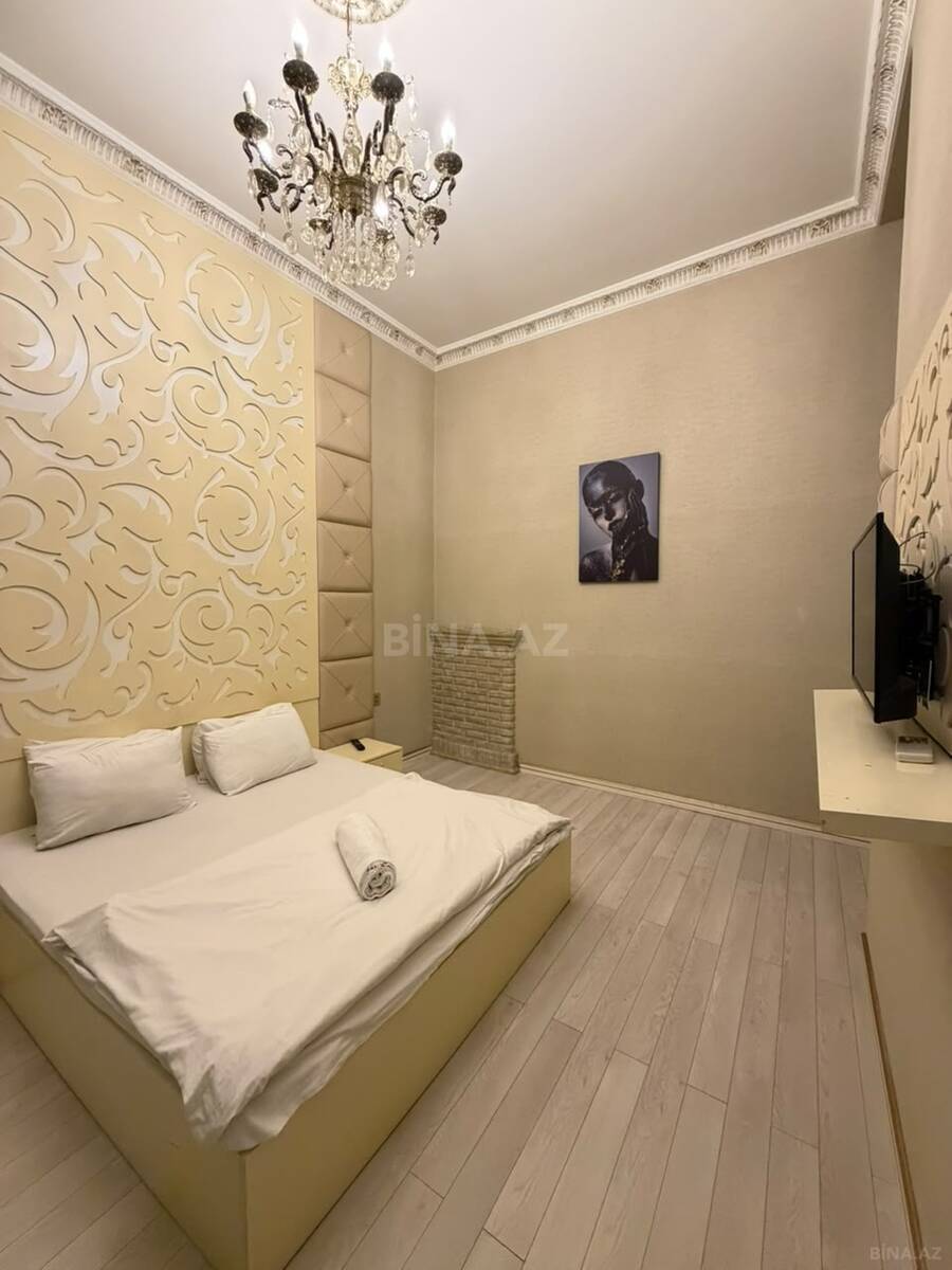 5 otaqlı Köhnə tikili, Sahil m., Bakı