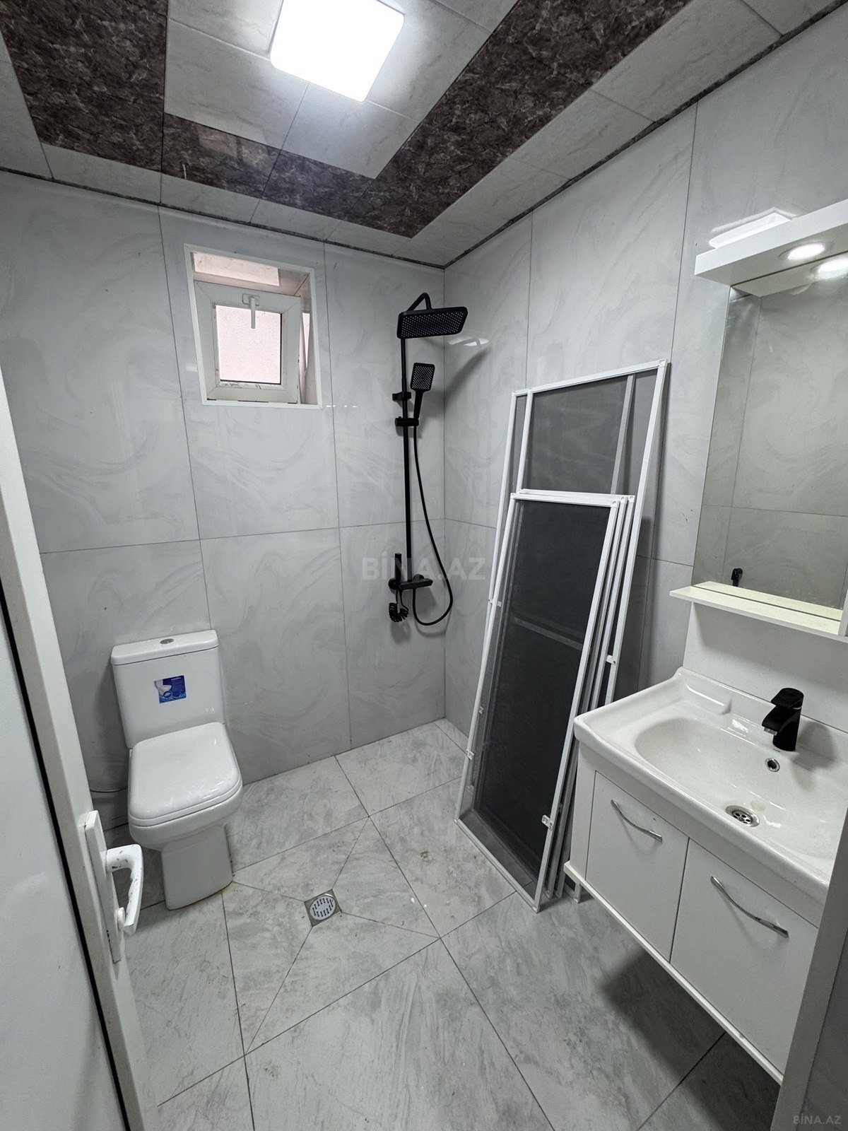 4 otaqlı Həyət evi/Bağ evi, Binə q., Bakı