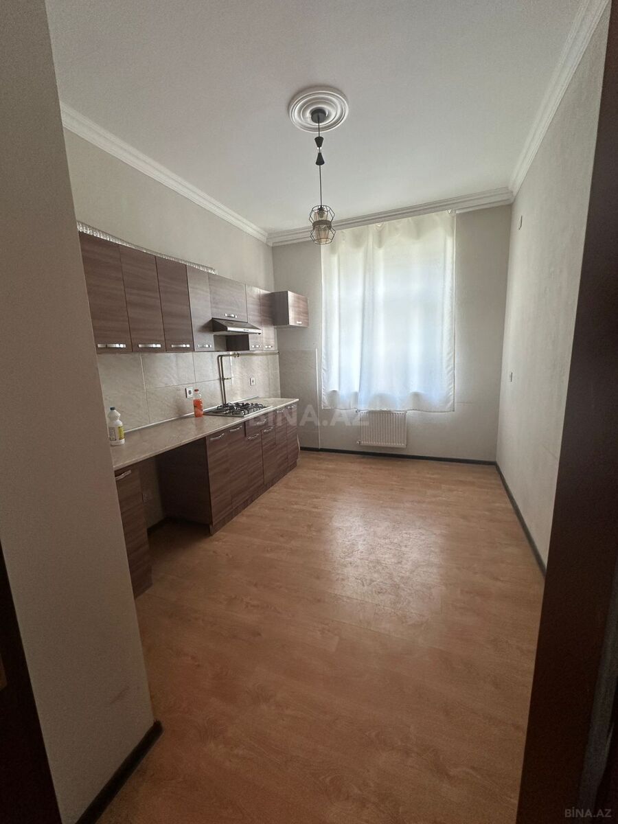 4 otaqlı Yeni tikili, Yasamal q., Bakı