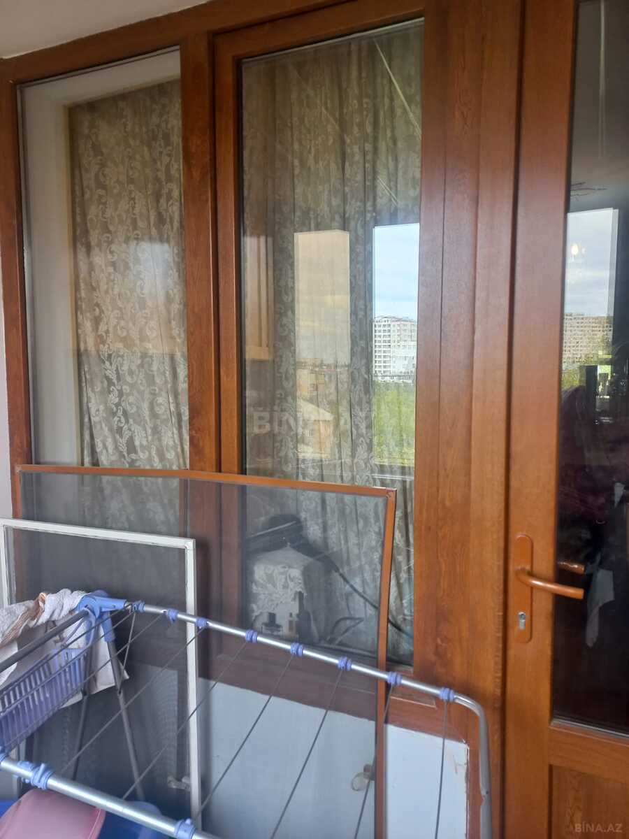 3 otaqlı Köhnə tikili, Qara Qarayev m., Bakı