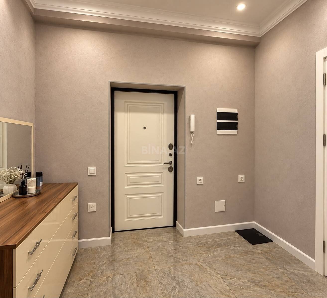 2 otaqlı Yeni tikili, 8 Noyabr m., Bakı