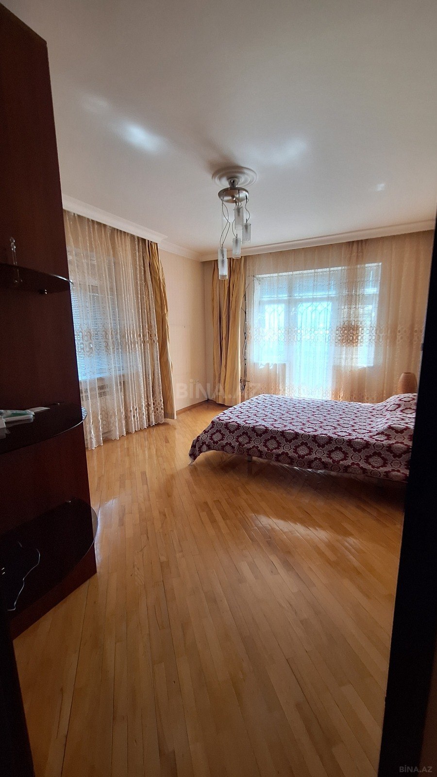 10 otaqlı Həyət evi/Bağ evi, Səbail r., Bakı