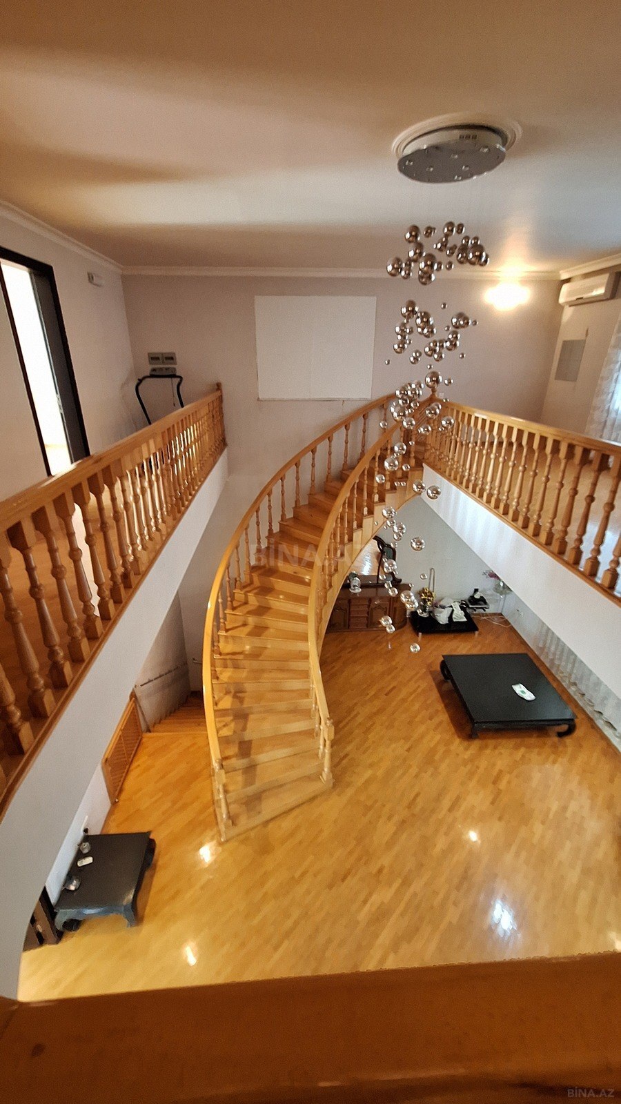 10 otaqlı Həyət evi/Bağ evi, Səbail r., Bakı