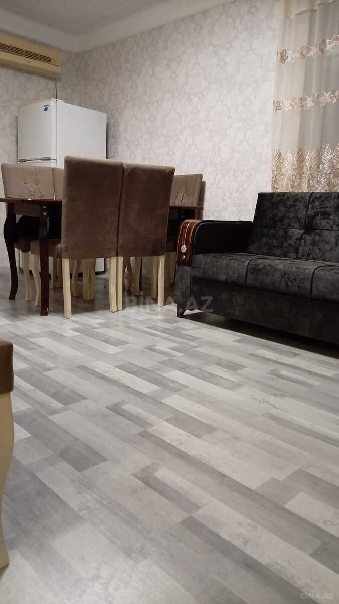 2 otaqlı Köhnə tikili, İnşaatçılar m., Bakı