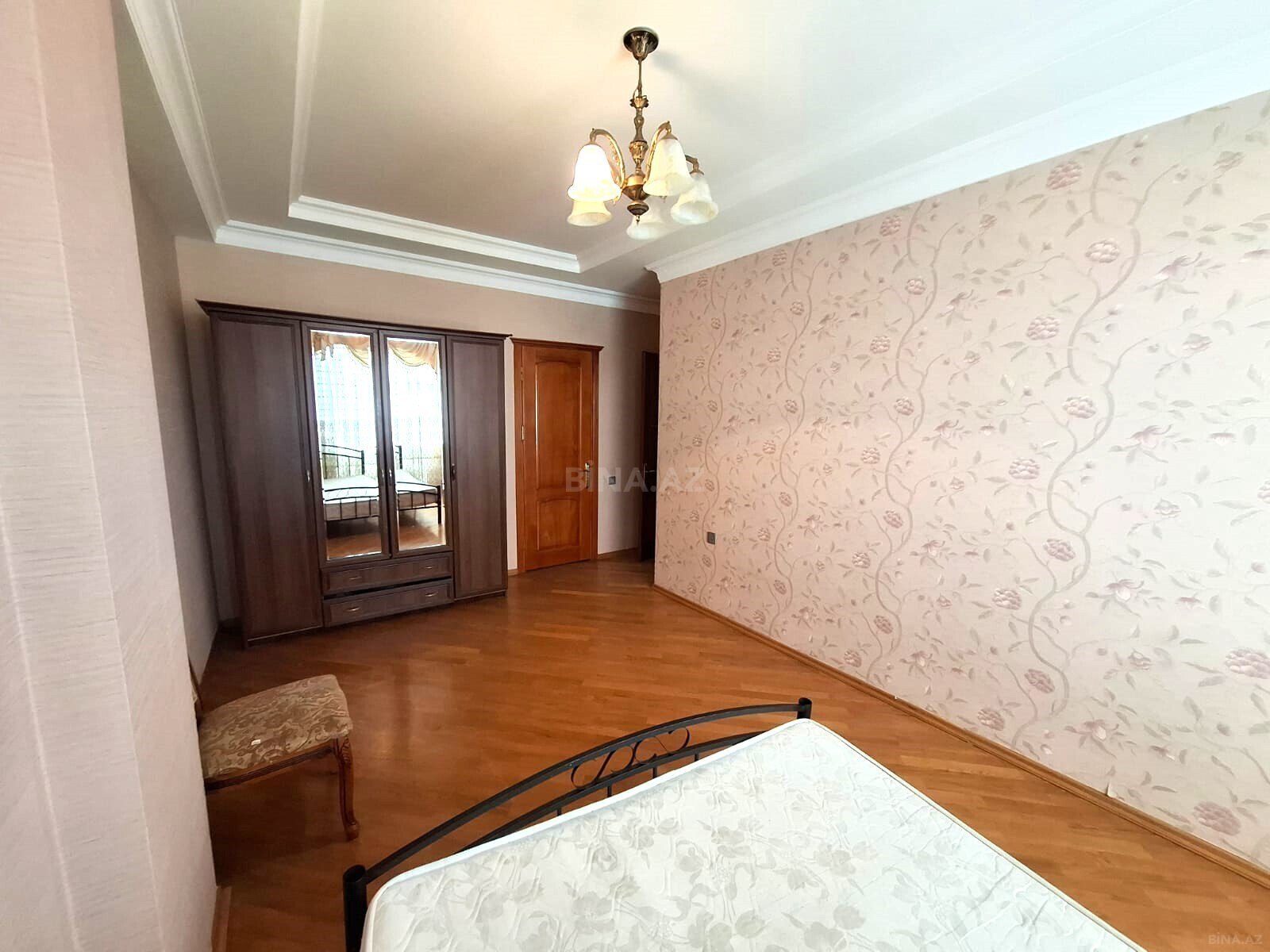 4 otaqlı Yeni tikili, 28 May m., Bakı