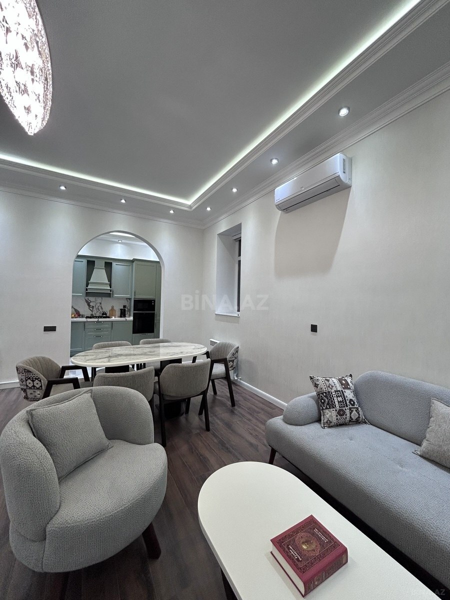 3 otaqlı Yeni tikili, İçəri Şəhər m., Bakı