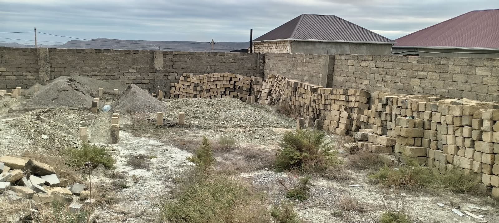 Torpaq Hökməli q., Bakı