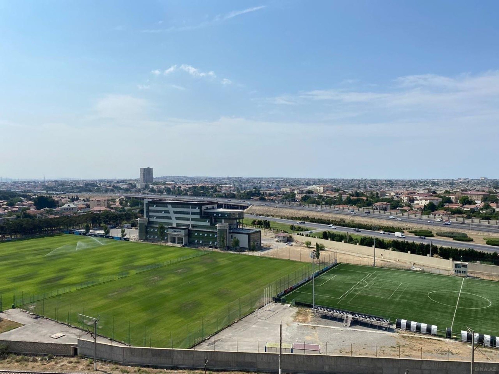 3 otaqlı Yeni tikili, Bakıxanov q., Bakı