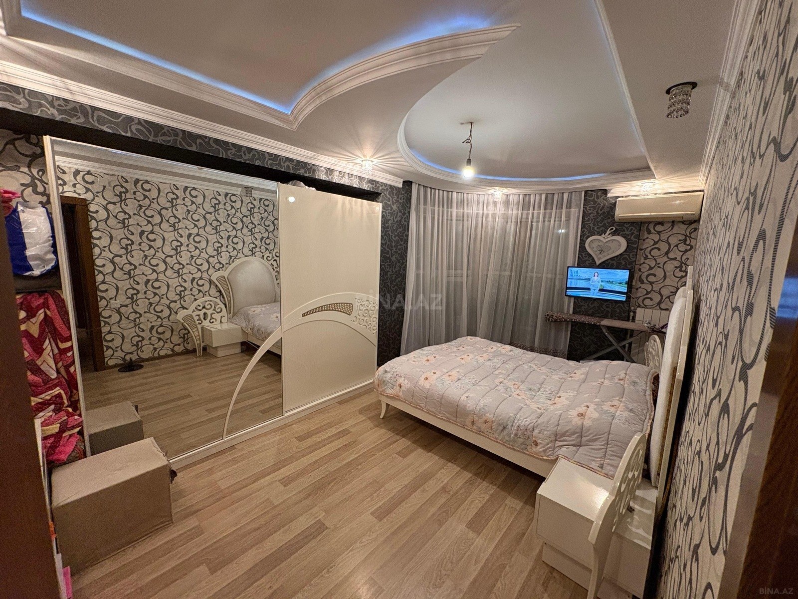 3 otaqlı Yeni tikili, Bakıxanov q., Bakı