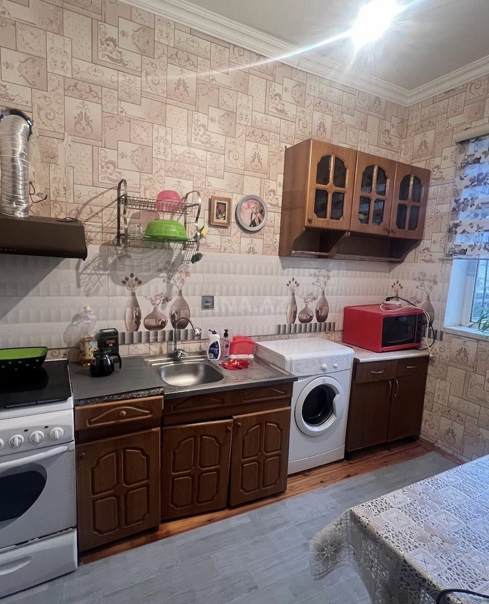 3 otaqlı Həyət evi/Bağ evi, Binəqədi q., Bakı