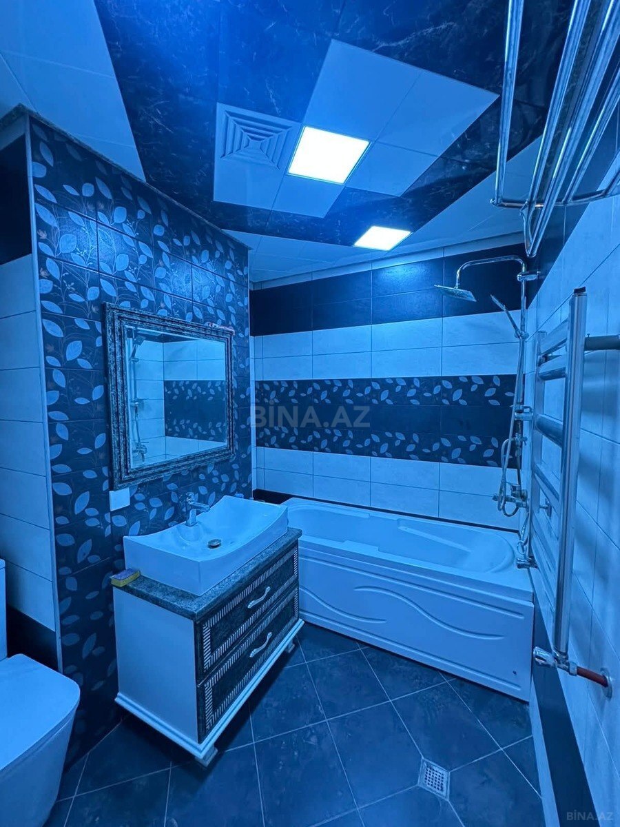 4 otaqlı Yeni tikili, 8 Noyabr m., Bakı