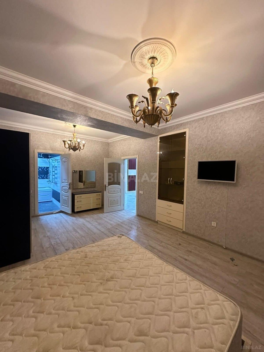 4 otaqlı Yeni tikili, 8 Noyabr m., Bakı