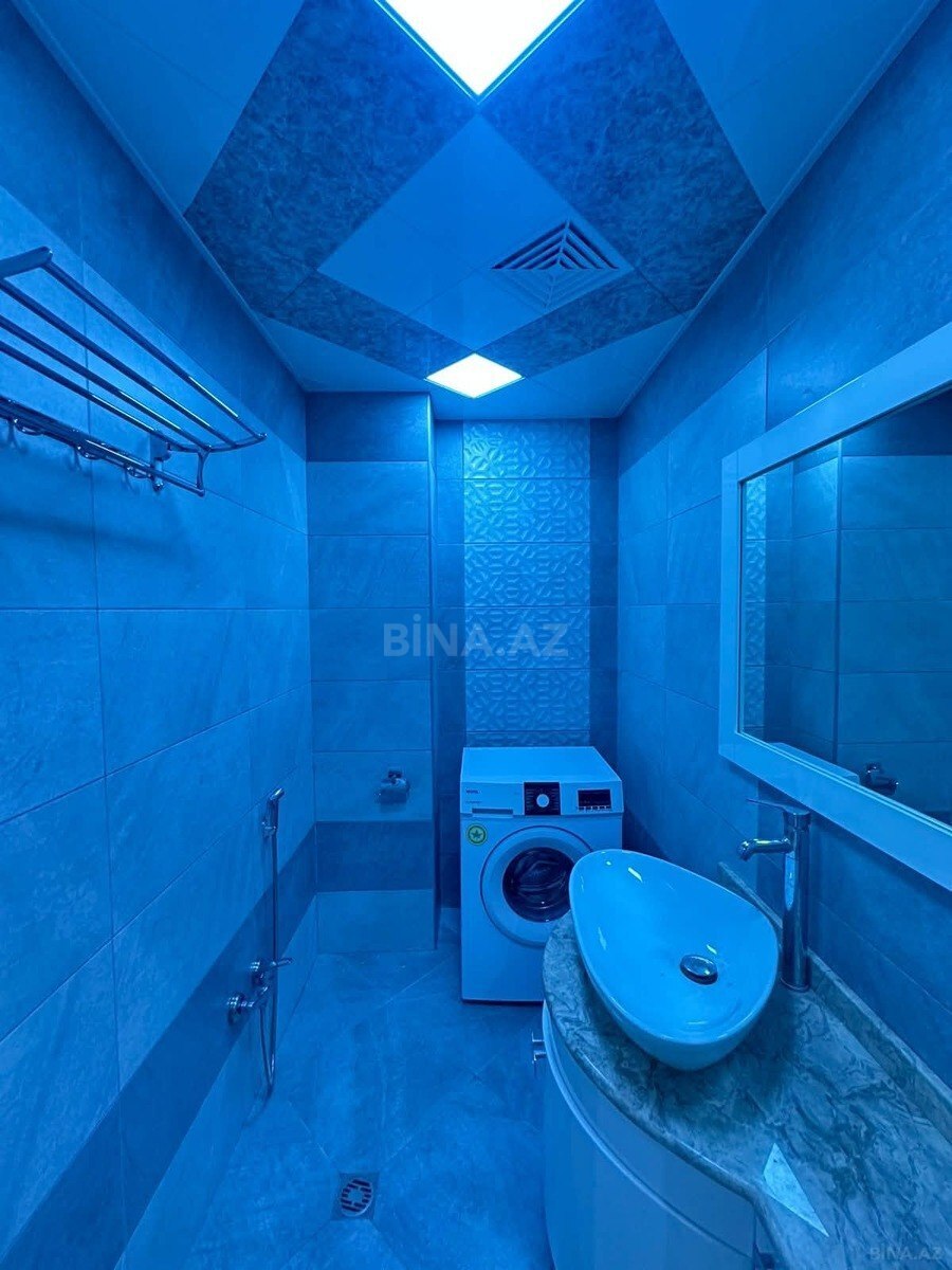 4 otaqlı Yeni tikili, 8 Noyabr m., Bakı