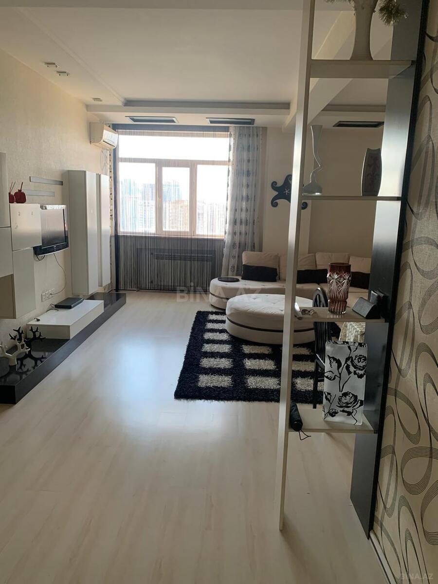 2 otaqlı Yeni tikili, Şah İsmayıl Xətai m., Bakı